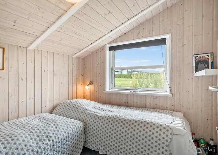 Casa vacanze Stunning In With Kitchen